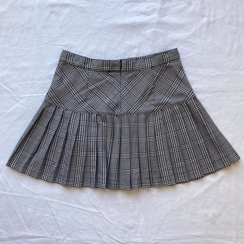 Forever 21 Y2K Black White Houndstooth Plaid Pleated Mini Skirt Medium - Picture 4 of 5